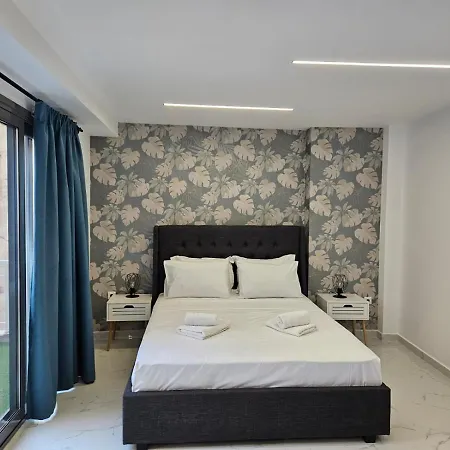Nikis 20 * Athens