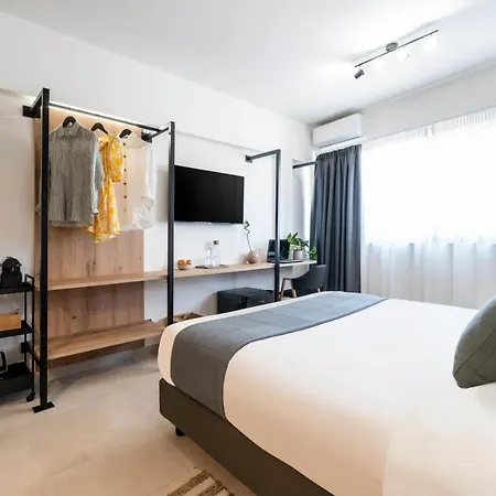 Koyo Apartahotel Atenas