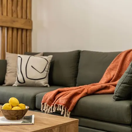 Koyo Apartahotel Atenas