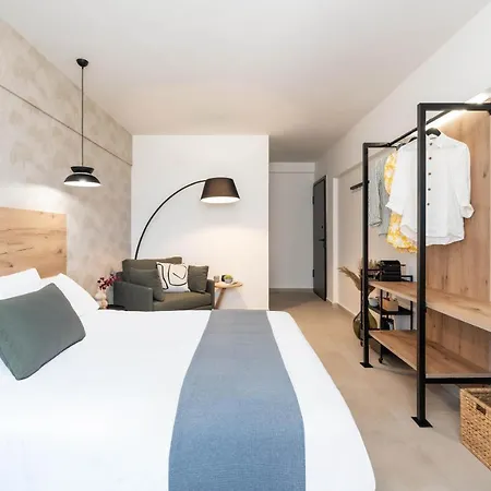 Koyo Apartahotel Atenas