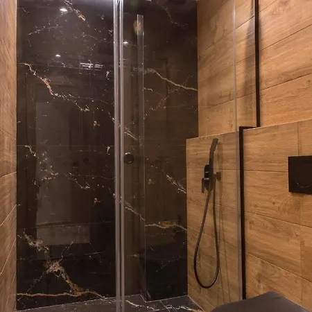Living Stone Aparthotel *
