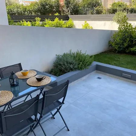 Apartment Brand New Garden