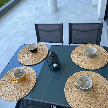 Apartment Brand New Garden