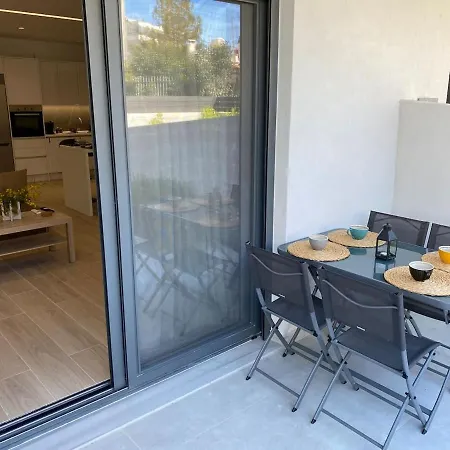 Apartment Brand New Garden