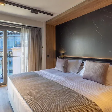 Bed & Breakfast 507 *