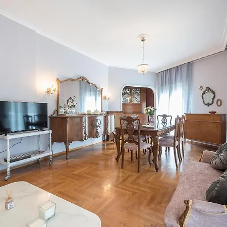 Acropolis Experience Penthouse *