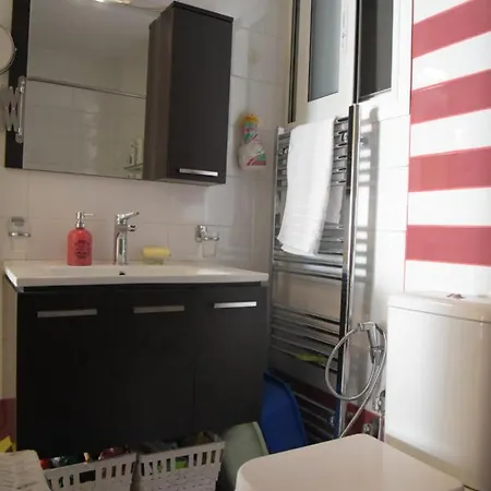 Thissio Centre Apartment *