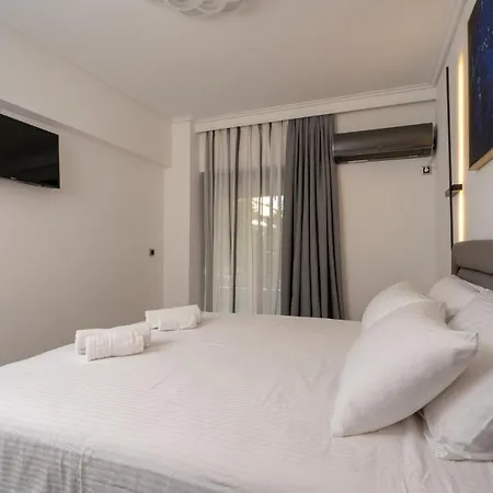 Elegant Oasis 2 Bedroom Near The Marina & The * Athens