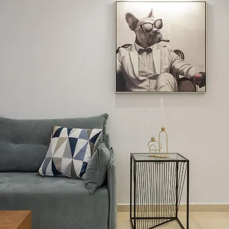 Elegant Oasis 2 Bedroom Near The Marina & The Apartment Athens