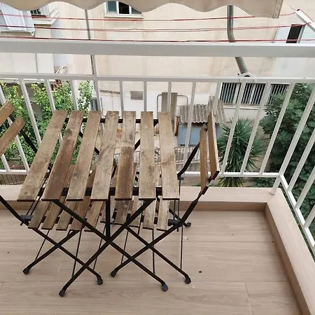 Cozy, Sunbathed, 30m2 Appartamento Atene