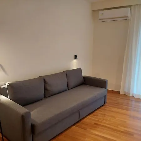 Cozy, Sunbathed, 30m2 Atene