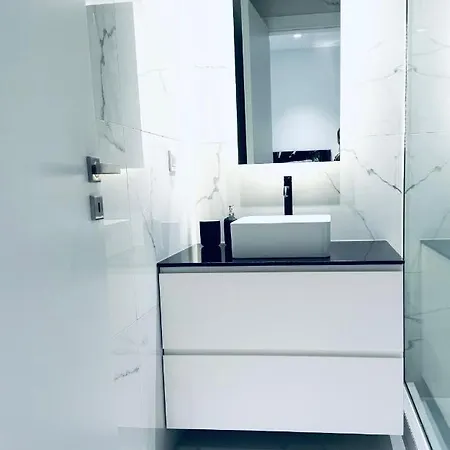 Stylish Superior Bedroom In Kolonaki *