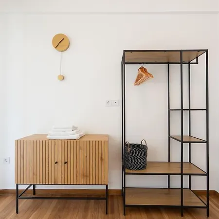 Appartamento Prime Location Athens, Big Balcony Atene