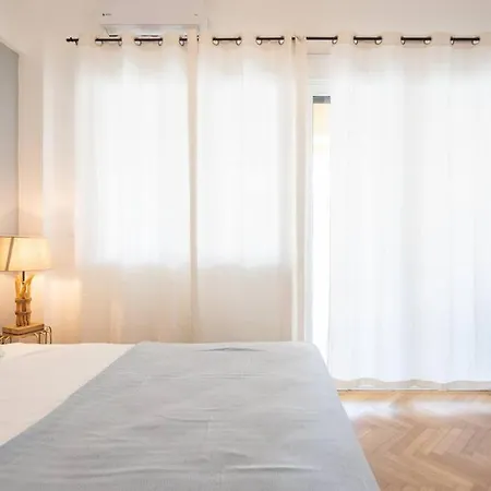 Prime Location Athens, Big Balcony * Atene