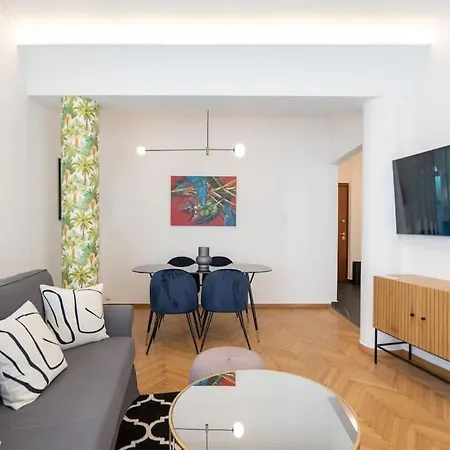 Appartamento Prime Location Athens, Big Balcony Atene