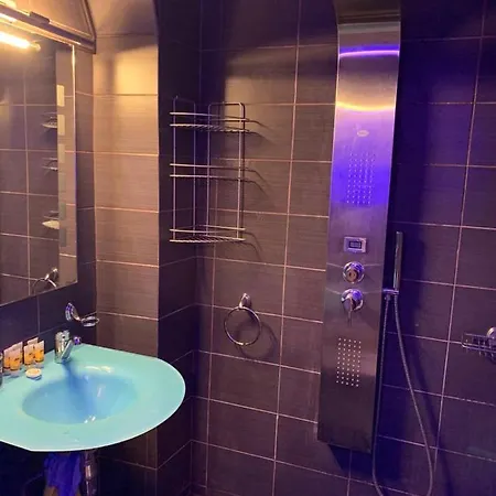 Love hotel Alexander Luxury House Athens