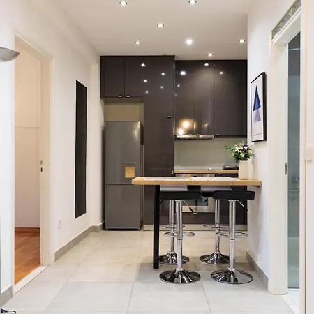 Aiolos Glyfada Luxury Vip 4 Αθήνα