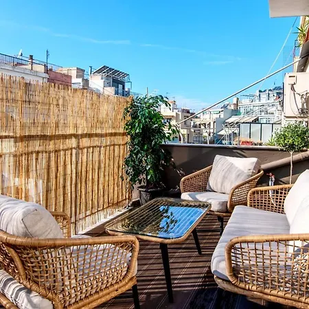 Apartment Stunning 2-bedrooms In The Heart Of *