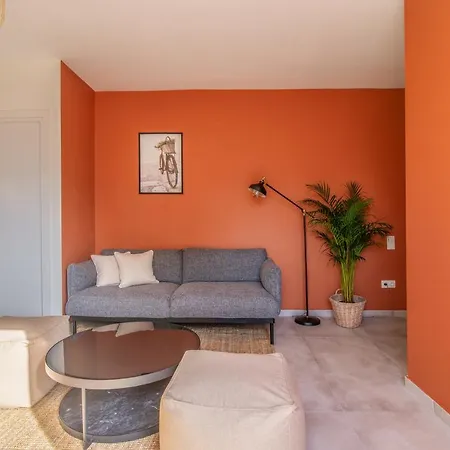 Apartment Stunning 2-bedrooms In The Heart Of