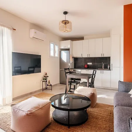 Stunning 2-bedrooms In The Heart Of Apartment Athens