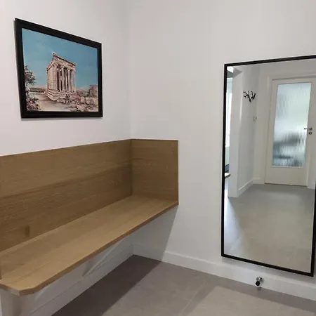 Apartment κοντα στην ακροπολη Athens