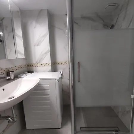 κοντα στην ακροπολη Apartment *
