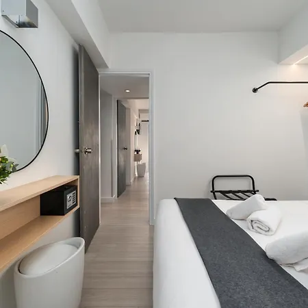 Hotel Adonis