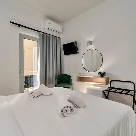 Hotel Adonis 2*