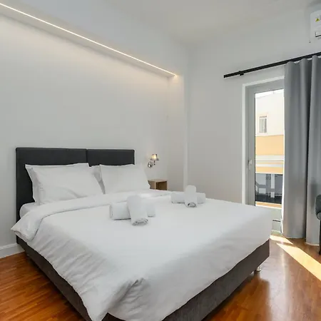 Hotel Adonis 2*