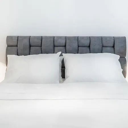 Apartment Syntagma Square, 55sqm Golden