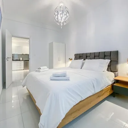 Apartment Syntagma Square, 55sqm Golden *