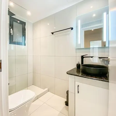 Apartment Syntagma Square, 55sqm Golden Athens