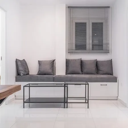 Apartment Syntagma Square, 55sqm Golden Athens