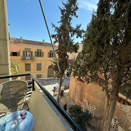 Plaka K15 Apartment