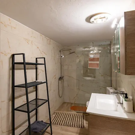 Apartament 3bedroom Near Acropolis