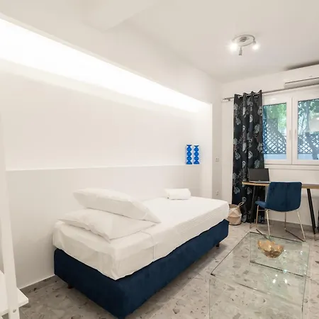 Apartment Panathinea *