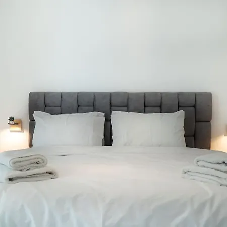 Apartment Syntagma Square, 55sqm Golden Athens
