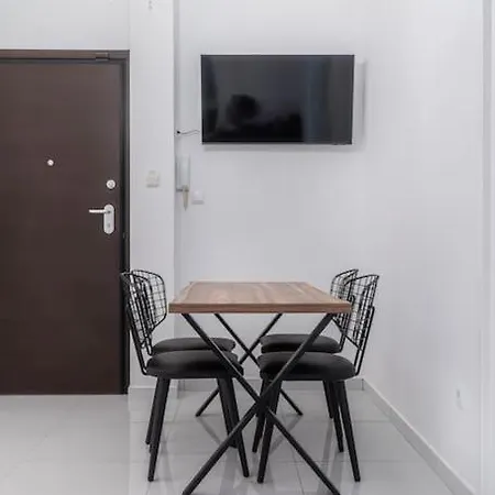 Syntagma Square, 55sqm Golden Athens