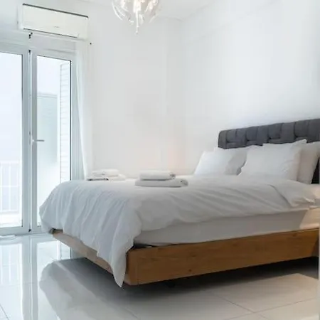 Syntagma Square, 55sqm Golden *