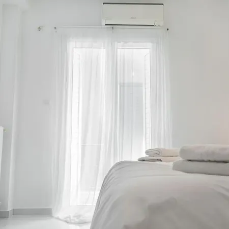 Syntagma Square, 55sqm Golden *