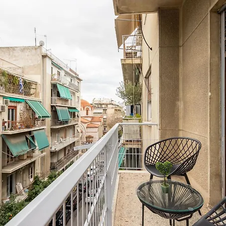 Feels Like Next To Acropolis Apartment