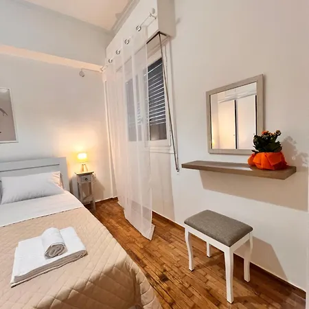 στο κέντρο της αθήνας Athens