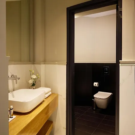 Vrachos Aparthotel Athen