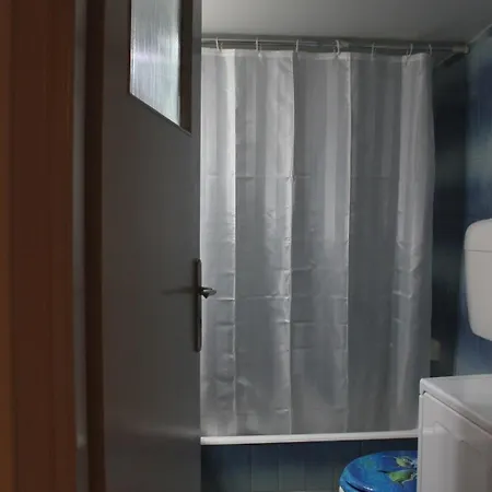 P.s. Victoria Apartment *