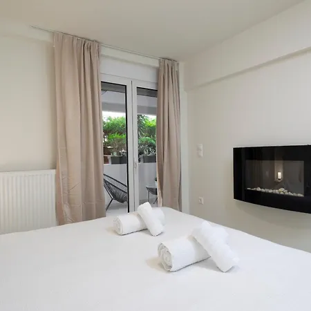 Mystique One Bedroom By Blupine Apartment *