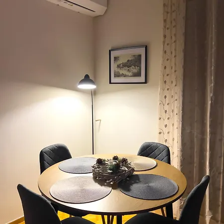 Pavlos Urban Apartment Athens