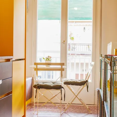 Apartment Dinoulas Penthouse: Renovated Apt In The City Center Athen
