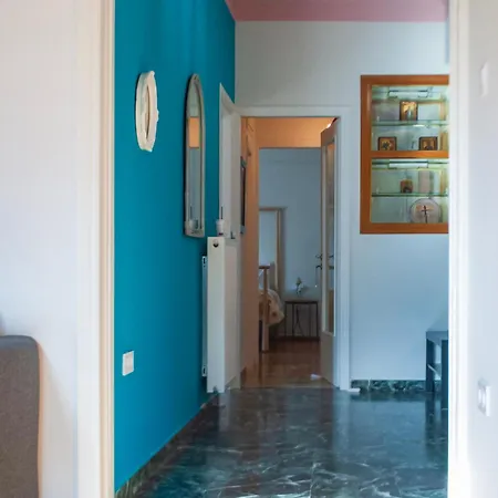 Dinoulas Penthouse: Renovated Apt In The City Center Athen