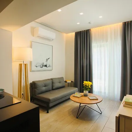 Aparthotel Hestia - Romvis 9