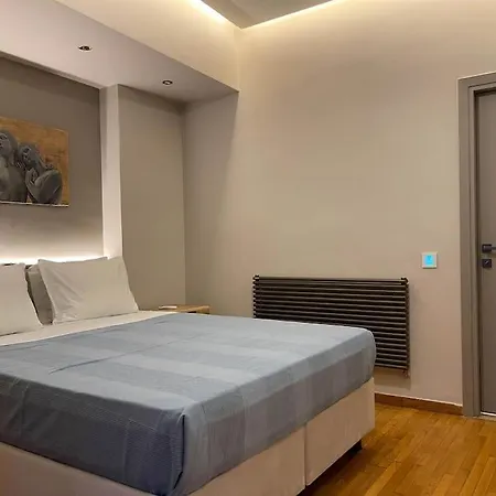 Acropolis Lux *